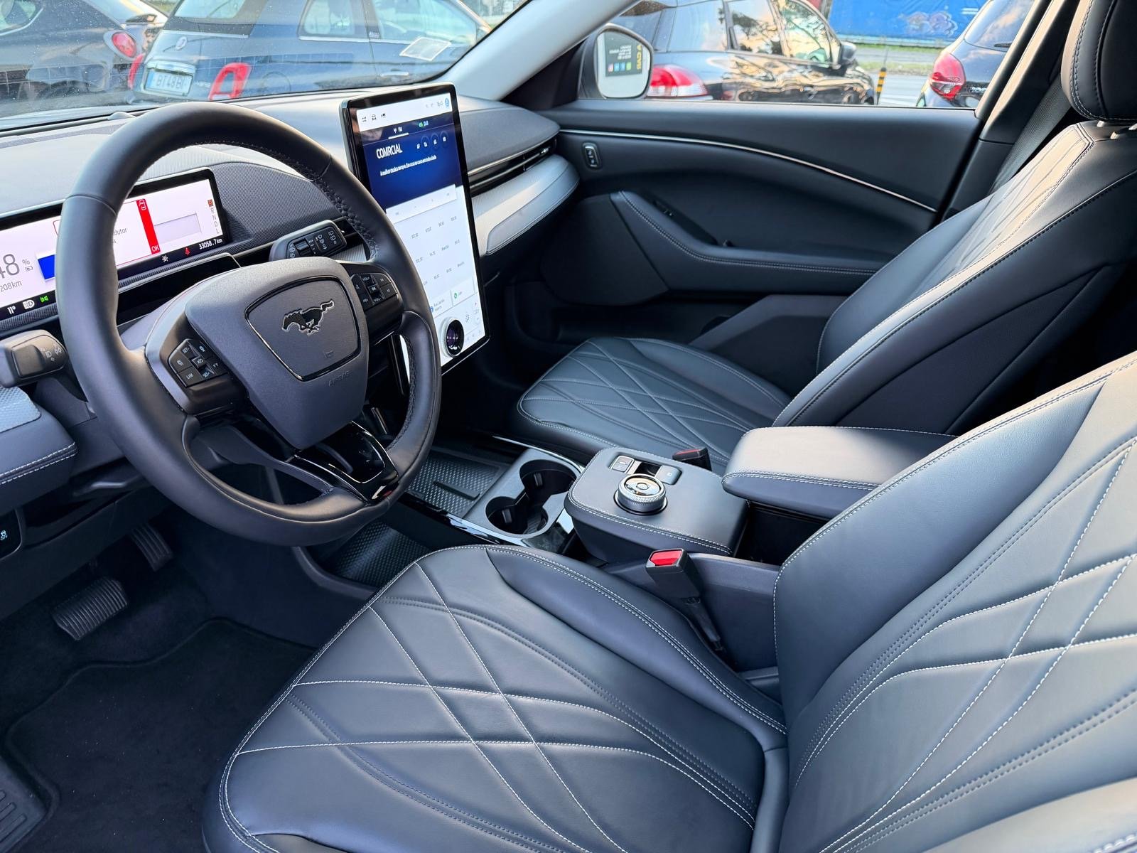 Ford Mustang Mach-E Standard - imagem 26