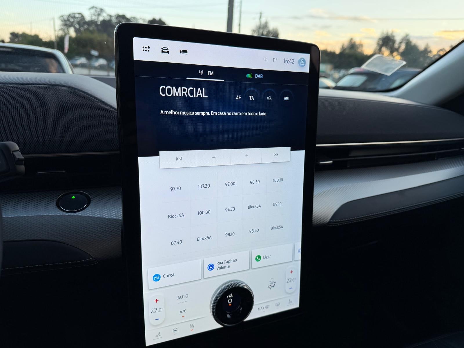 Ford Mustang Mach-E Standard - imagem 37