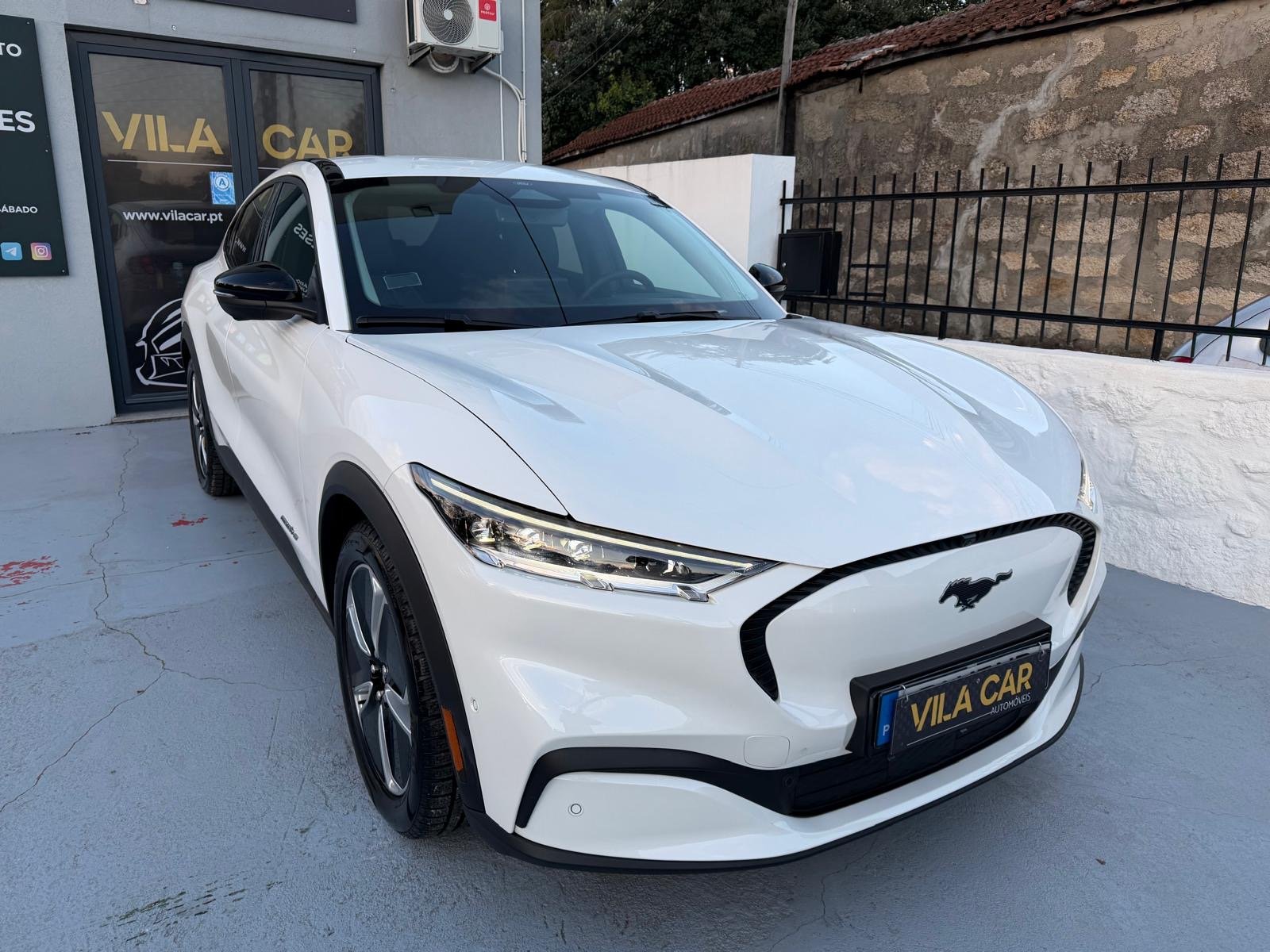 Ford Mustang Mach-E Standard - imagem 39