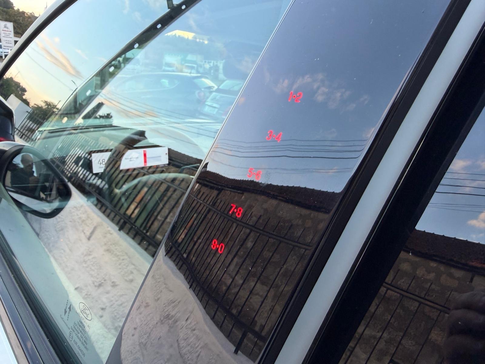 Ford Mustang Mach-E Standard - imagem 24