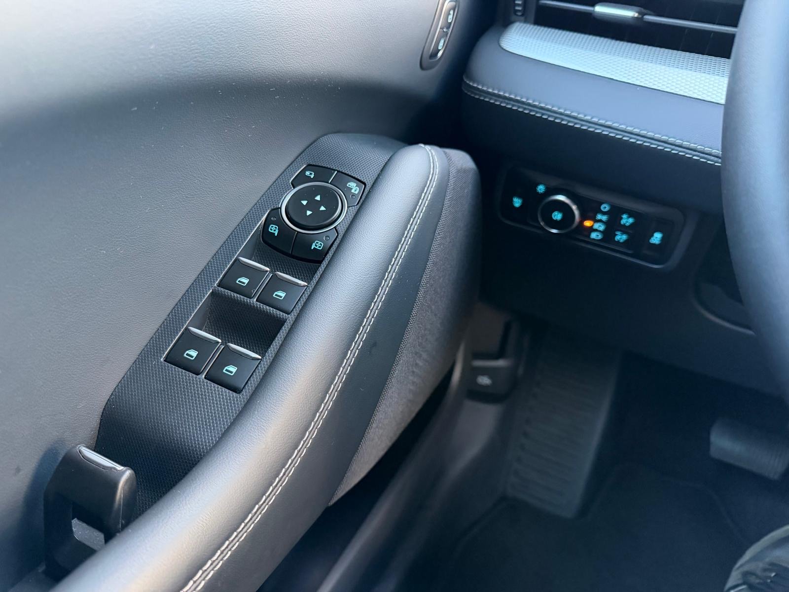 Ford Mustang Mach-E Standard - imagem 31