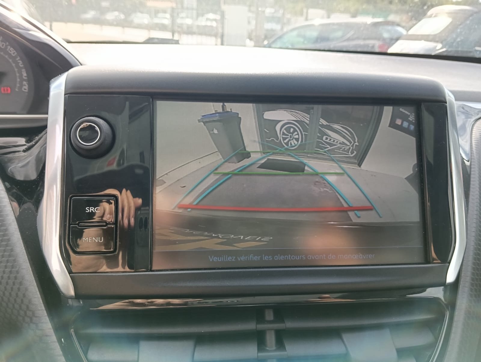 Peugeot 208 - imagem 23