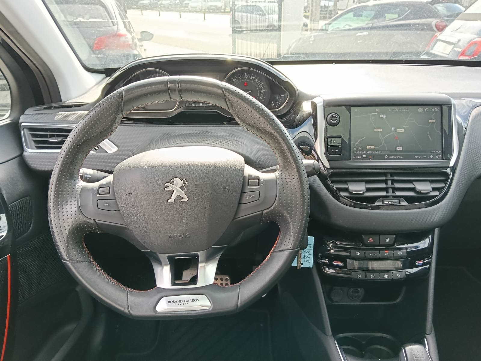Peugeot 208 - imagem 6
