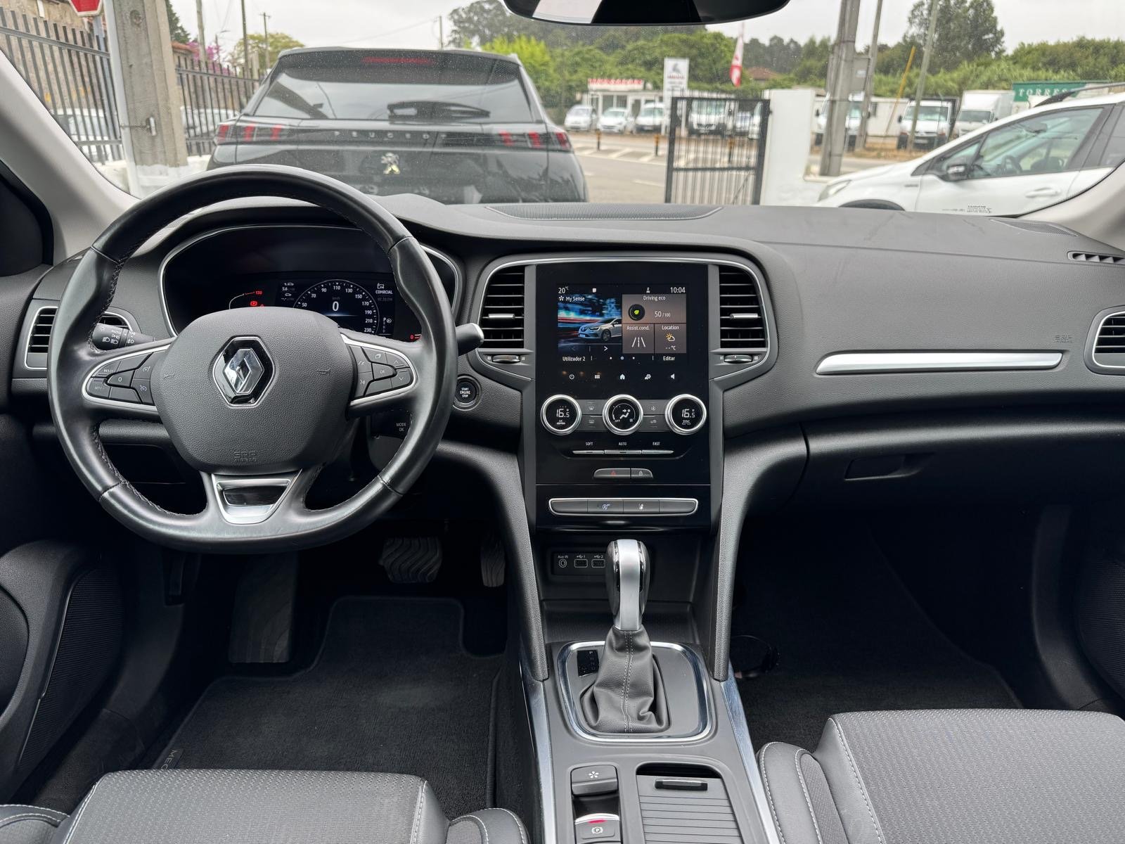 Renault Mégane Sport Tourer 1.5 Blue dCi Limited EDC - imagem 21