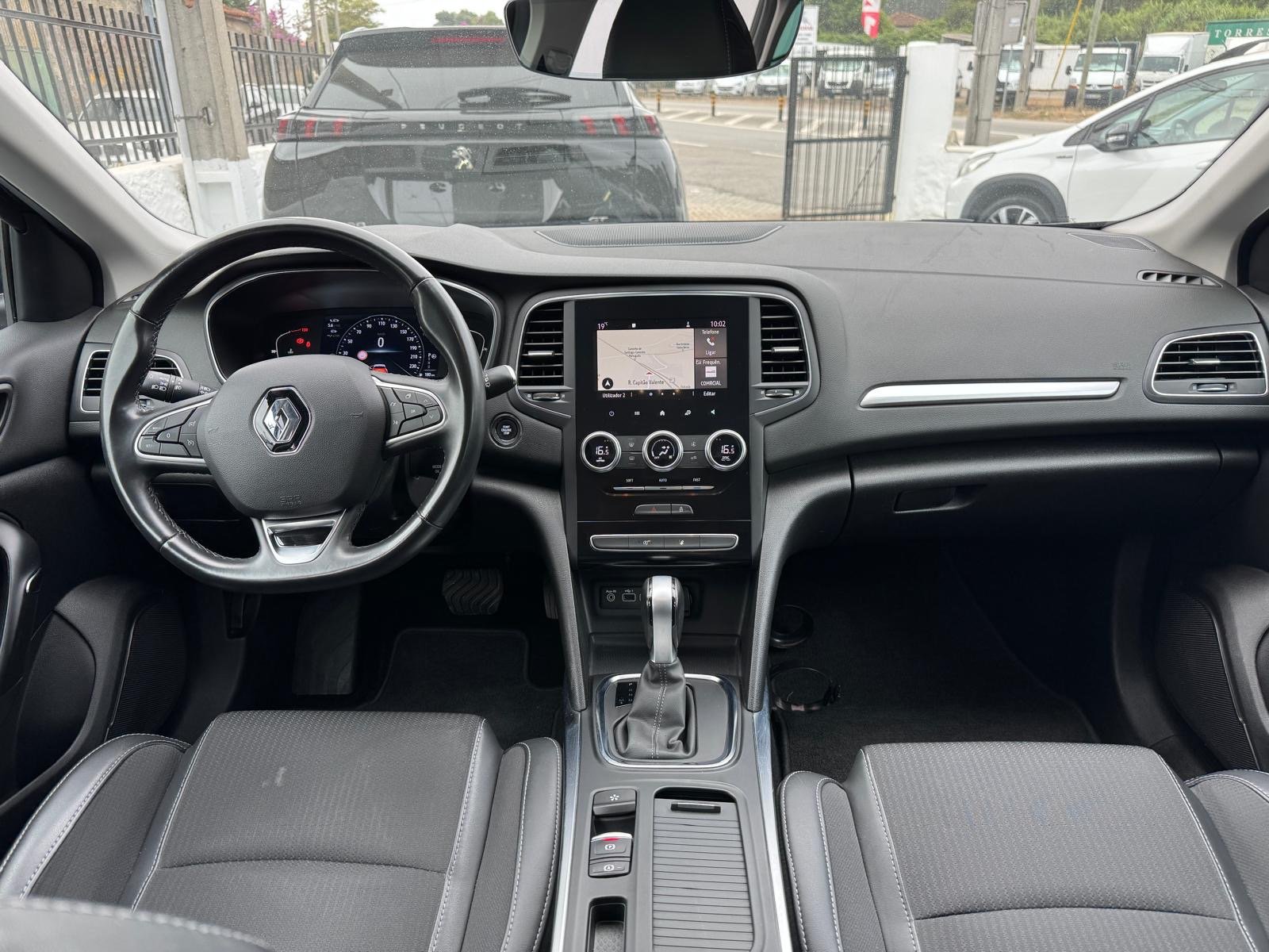 Renault Mégane Sport Tourer 1.5 Blue dCi Limited EDC - imagem 7