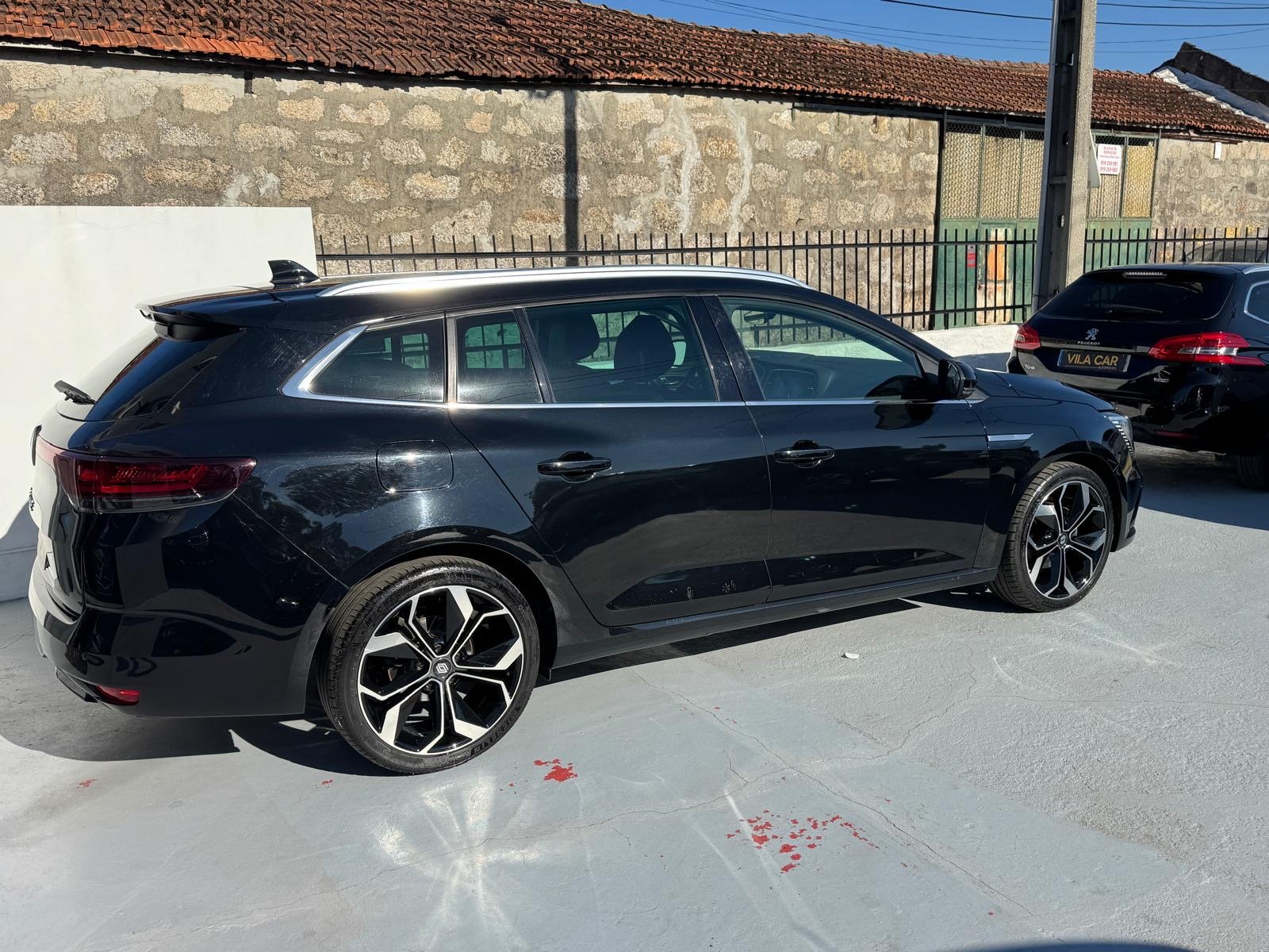 Renault Mégane Sport Tourer 1.5 Blue dCi Limited EDC - imagem 5