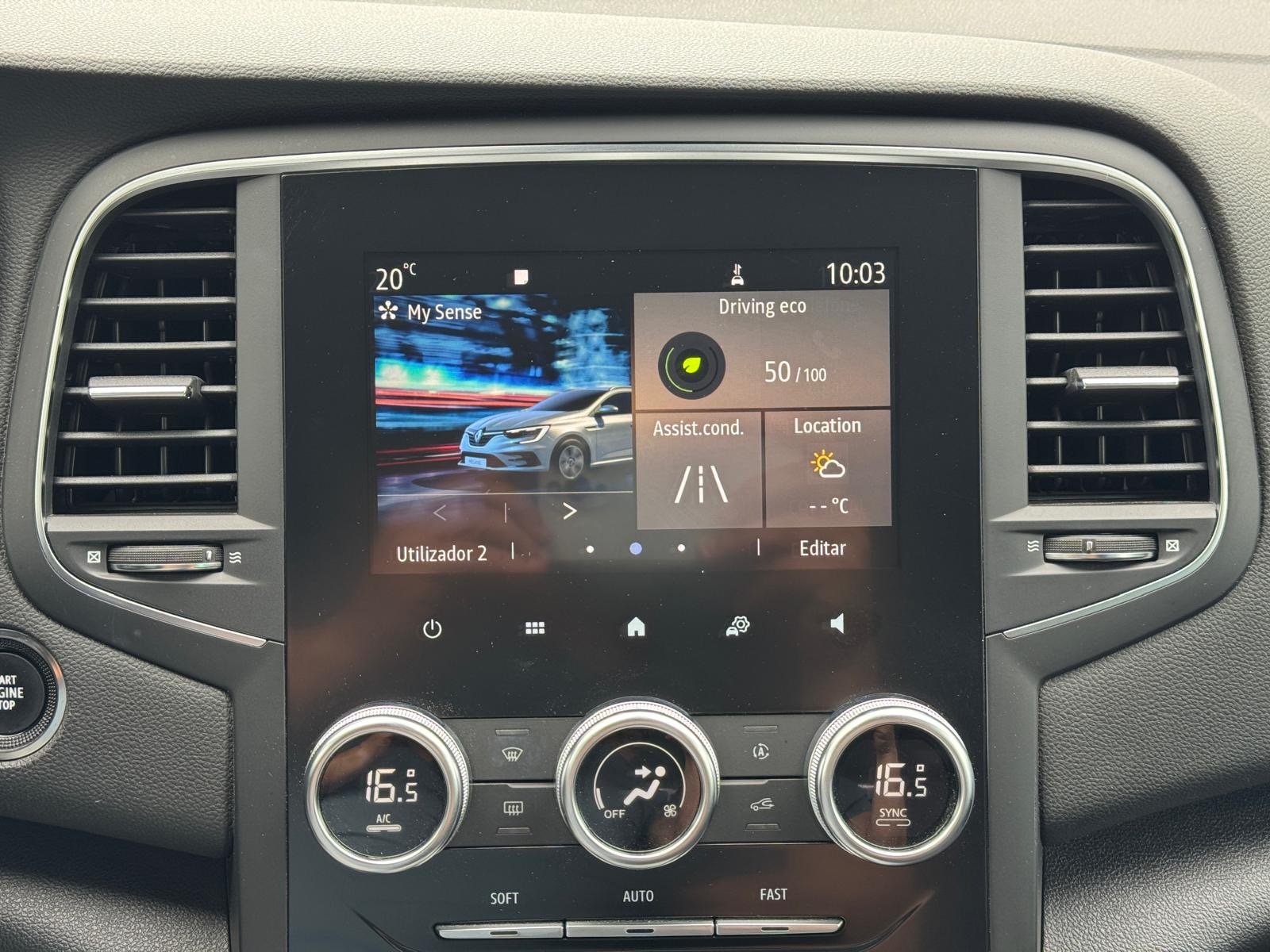 Renault Mégane Sport Tourer 1.5 Blue dCi Limited EDC - imagem 4