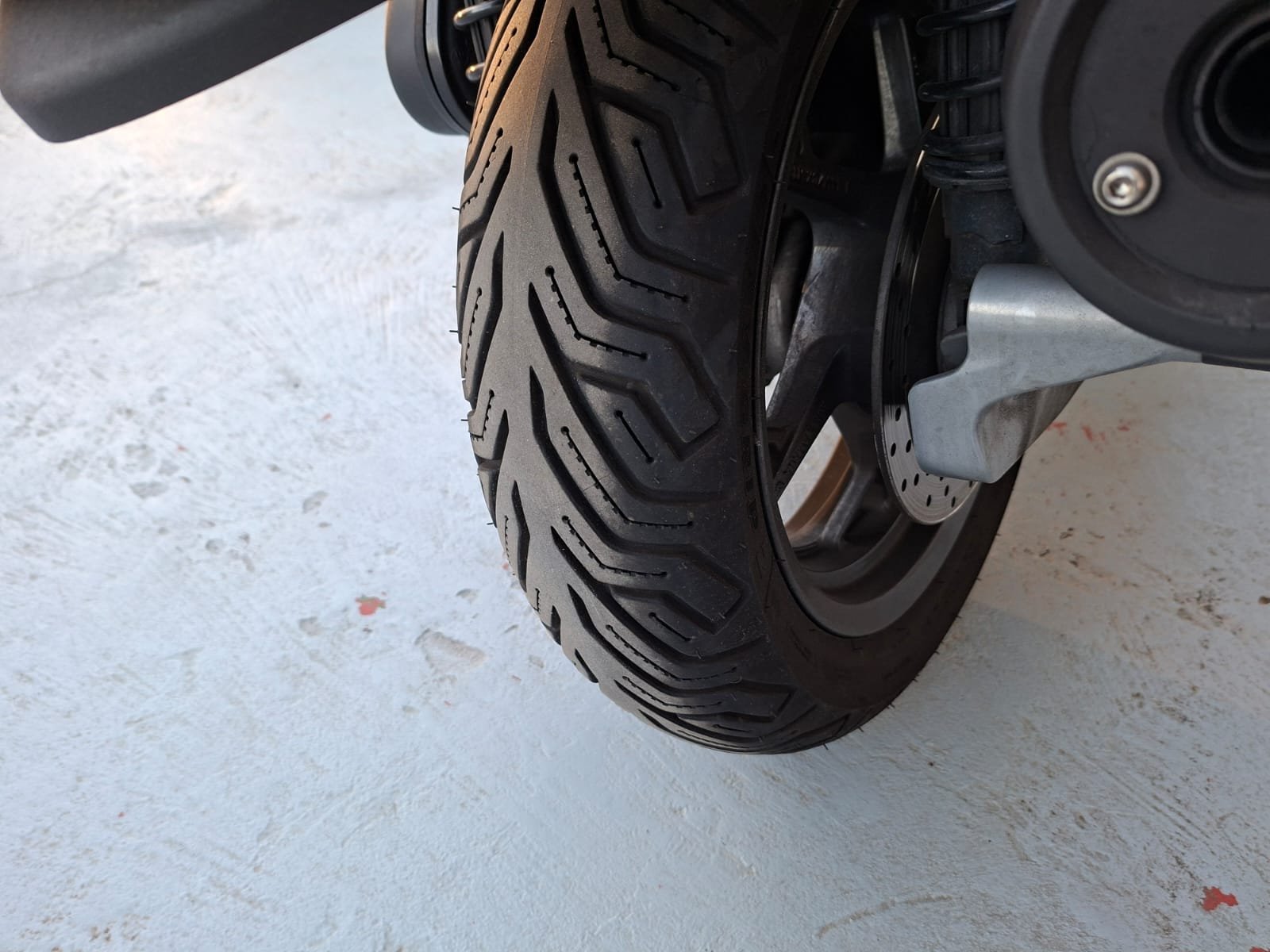 Yamaha X-Max - imagem 13