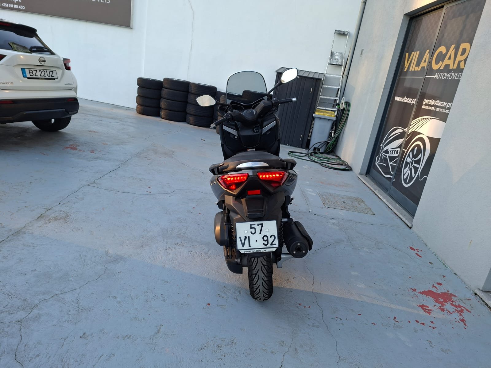 Yamaha X-Max - imagem 7